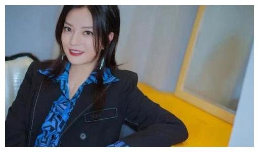 最新范冰爆料视频大全,揭秘娱乐圈风云变幻  第1张